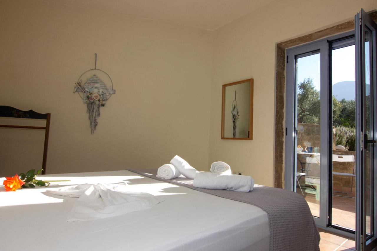 Orfea'S Place Riglia Ngoại thất bức ảnh
